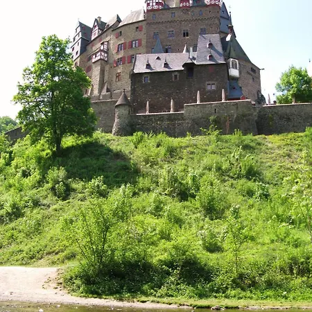 Appartement Zur Burg Eltz *