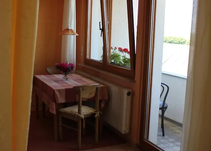 Zur Burg Eltz 아파트