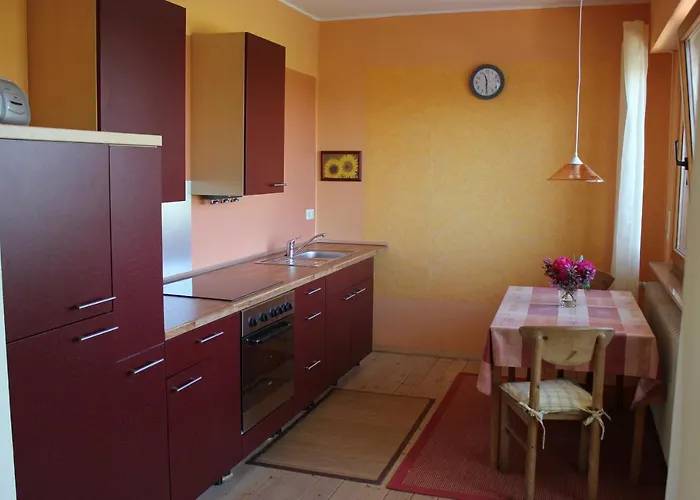 Zur Burg Eltz * Wierschem