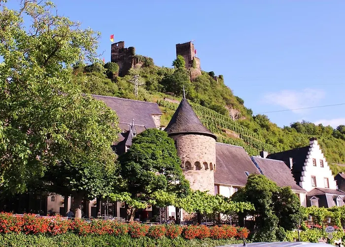 Zur Burg Eltz *