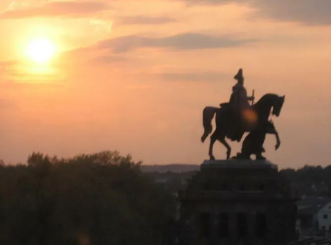 아파트 Zur Burg Eltz *